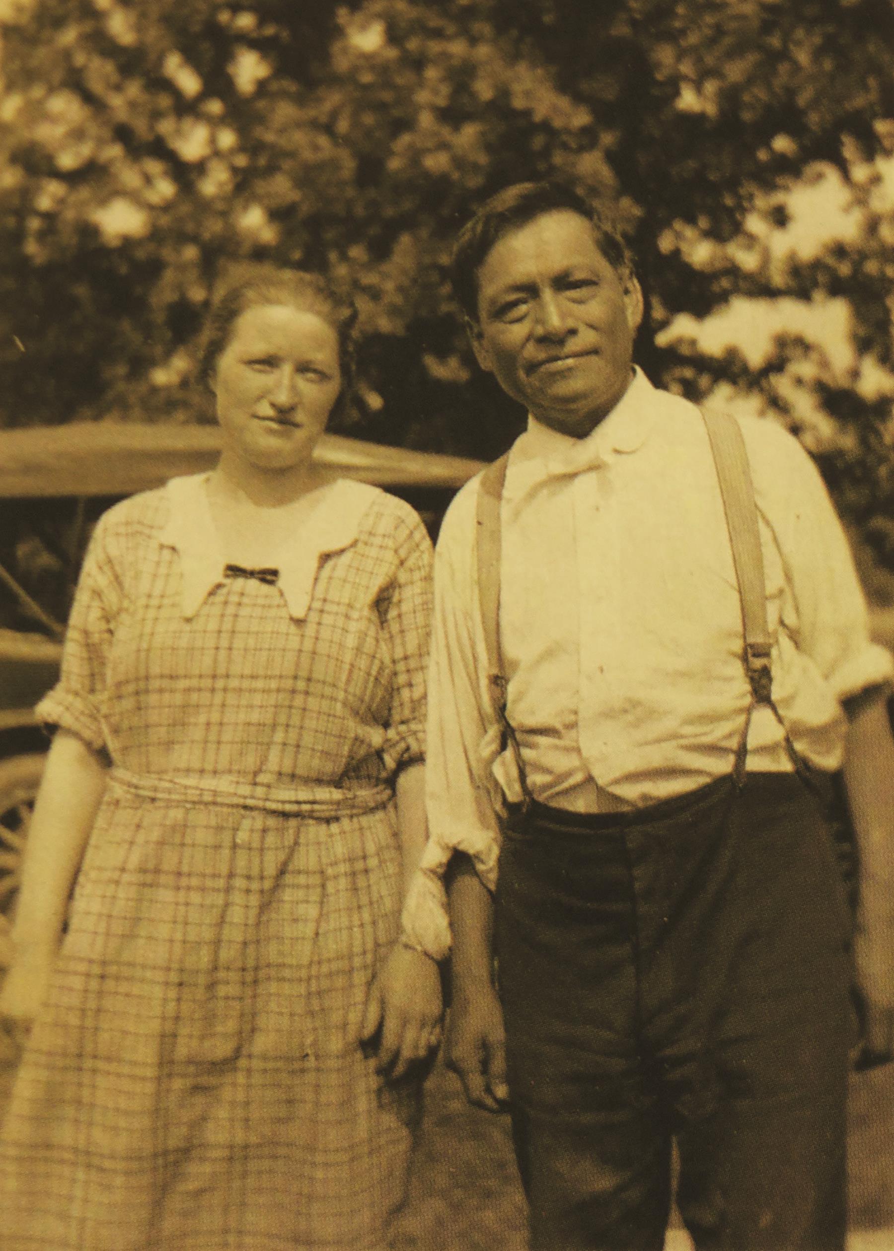 Carlos Montezuma poses with his wife, Marie Keller. 