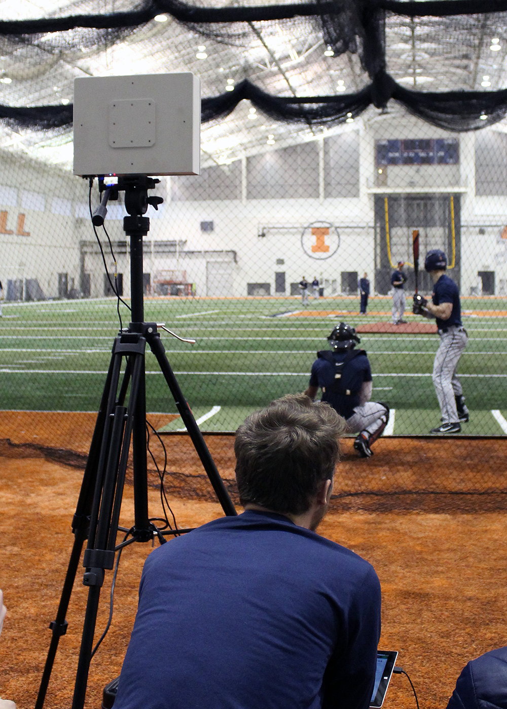 Charlie Young uses a FlightScope during a Fighting Illini Baseball practice. (Image courtesy of CS @ Illinois.) 