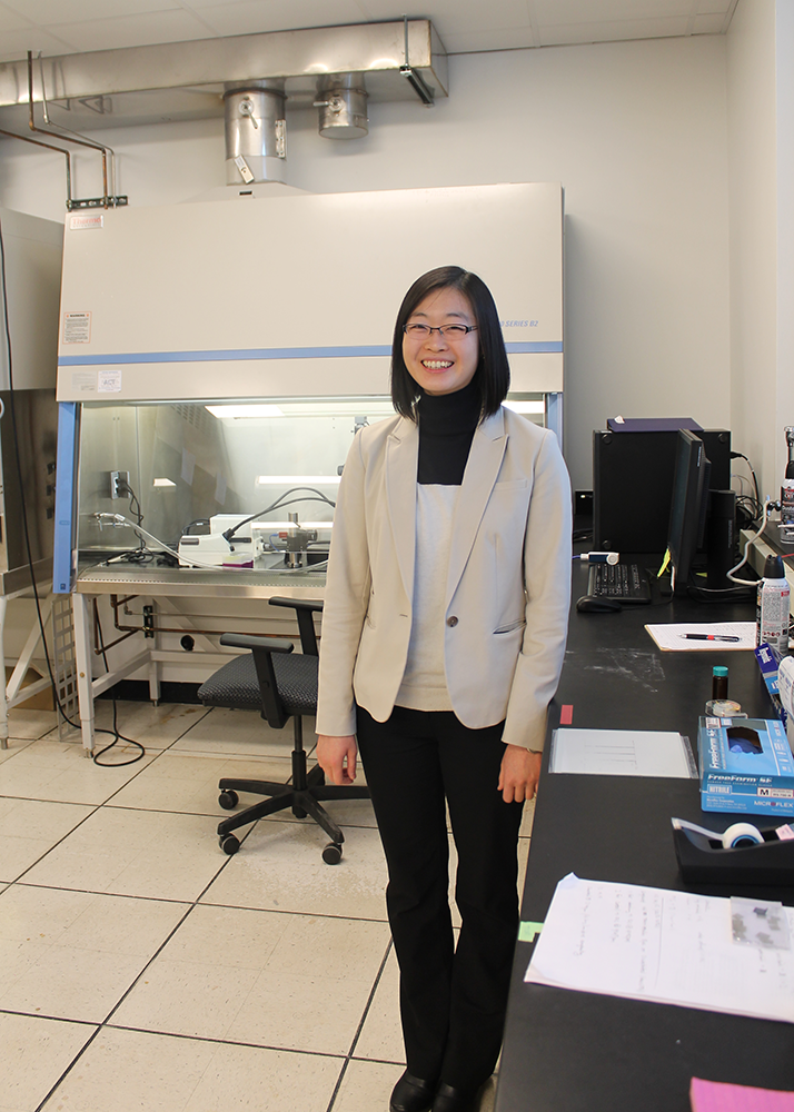 Ying Diao in the laboratory, where she studies the creation of eco-friendly electronics and materials. (Image courtesy of the Department of Chemical and Biomolecular Engineering.)