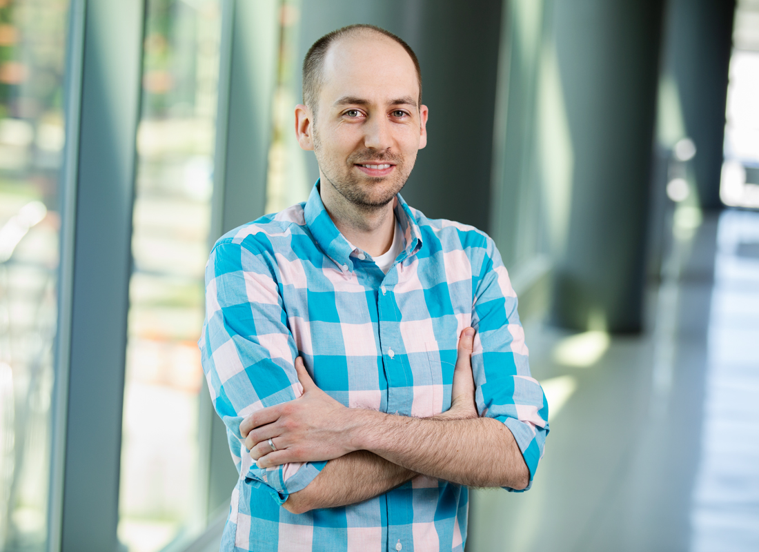While a postdoctoral researcher at Illinois, Erick Paul found evidence to support the use of much larger sample sizes than is typical in many task-based fMRI studies. Paul is now a user researcher at Microsoft Corp. (Photo by L. Brian Stauffer.) 